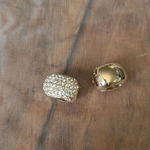 Vintage Anne Klein Sparkling Crystal Gold Clip-On Earrings - Picture 3 of 4
